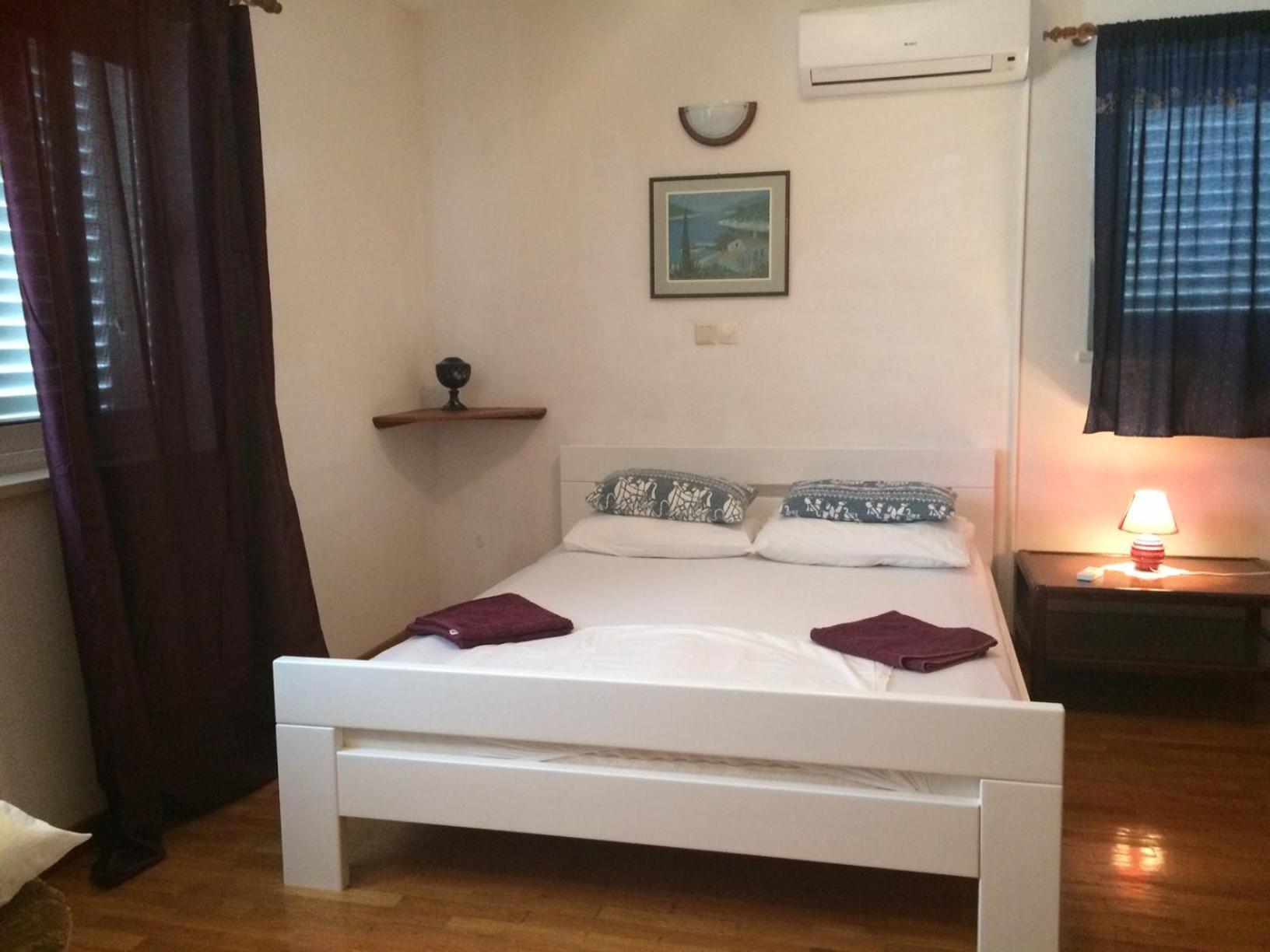 Apartment Conte *